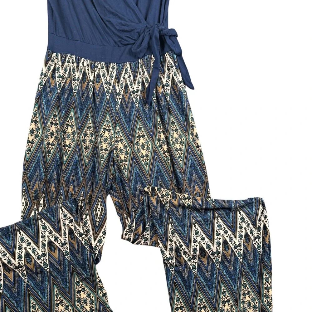 Gilli USA Navy Blue Geometric Print Wrap Jumpsuit Wide Leg  Large Palazzo 441‎